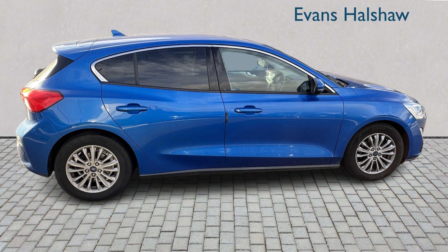 Used Ford Focus 2019 for sale - 76373647: Photo 2