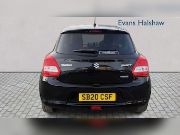 Used Suzuki Swift 2020 for sale - 77995985: Photo