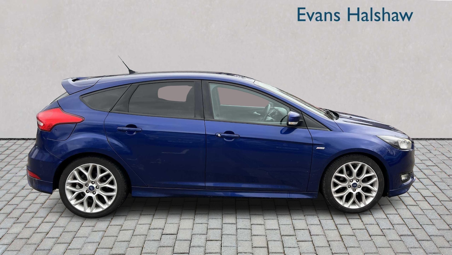 Used Ford Focus 2016 for sale - 77500384: Photo 5