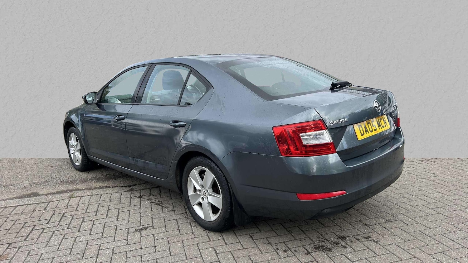 Used Skoda Octavia 2014 for sale - 76034823: Photo 2