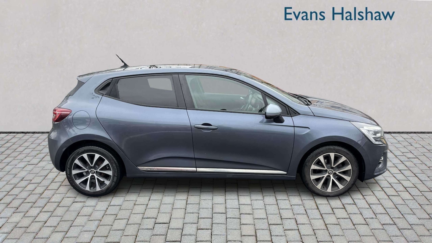 Used Renault Clio for sale - 77827357: Photo 4
