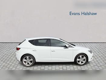 Used SEAT Leon 2019 for sale - 79689756: Photo