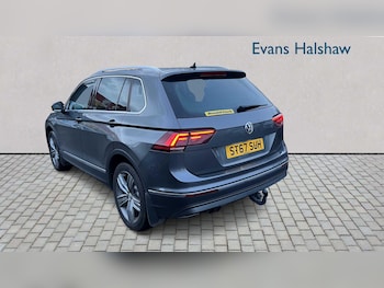 Used Volkswagen Tiguan 2018 for sale - 76902288: Photo