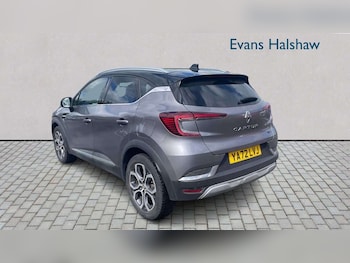 Used Renault Captur 2023 for sale - 78666611: Photo