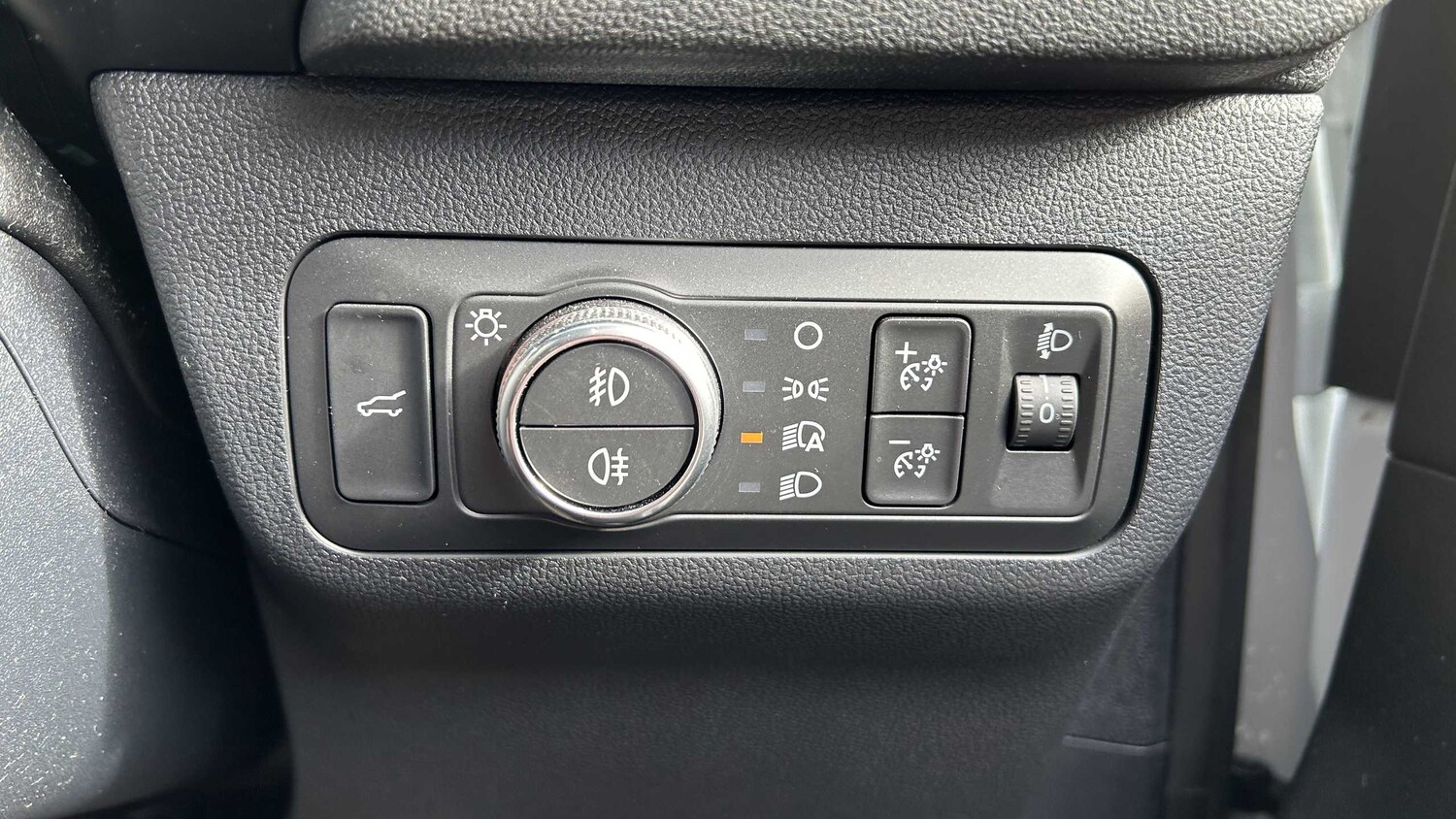 Vehicle 34