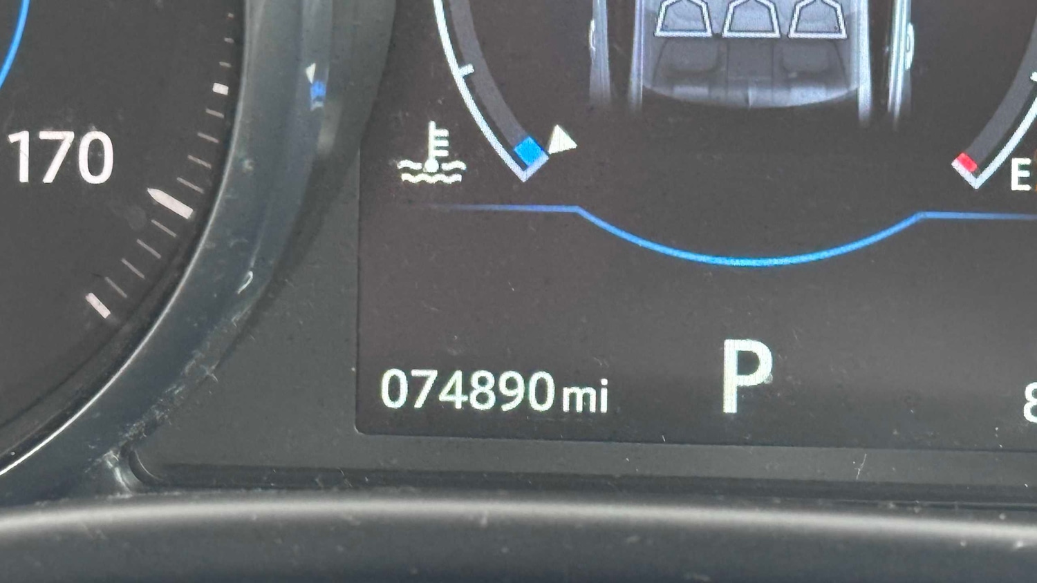 Used Jaguar XE 2016 for sale - 77561074: Photo 14