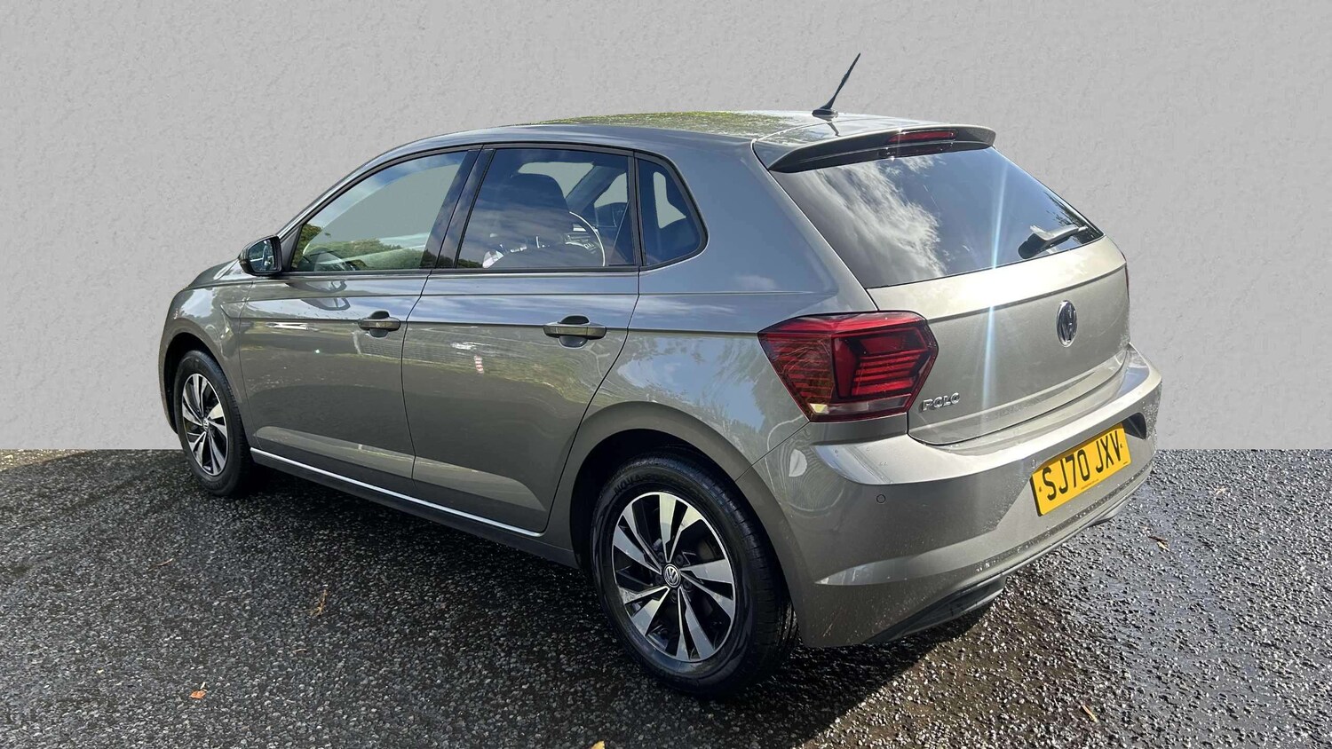 Used Volkswagen Polo 2020 for sale - 76286348: Photo 2