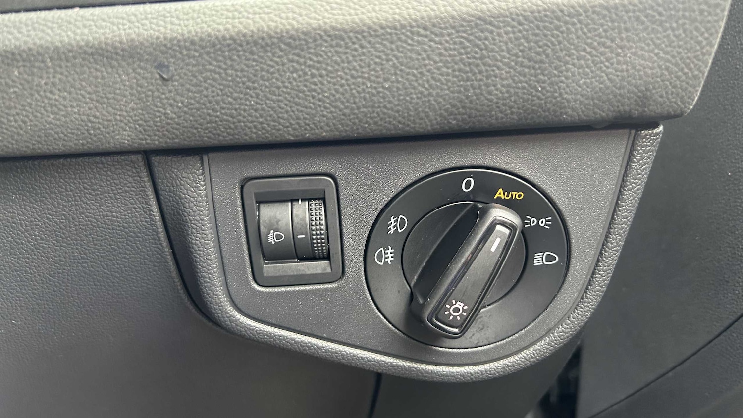 Used Volkswagen Polo 2020 for sale - 76286348: Photo 29