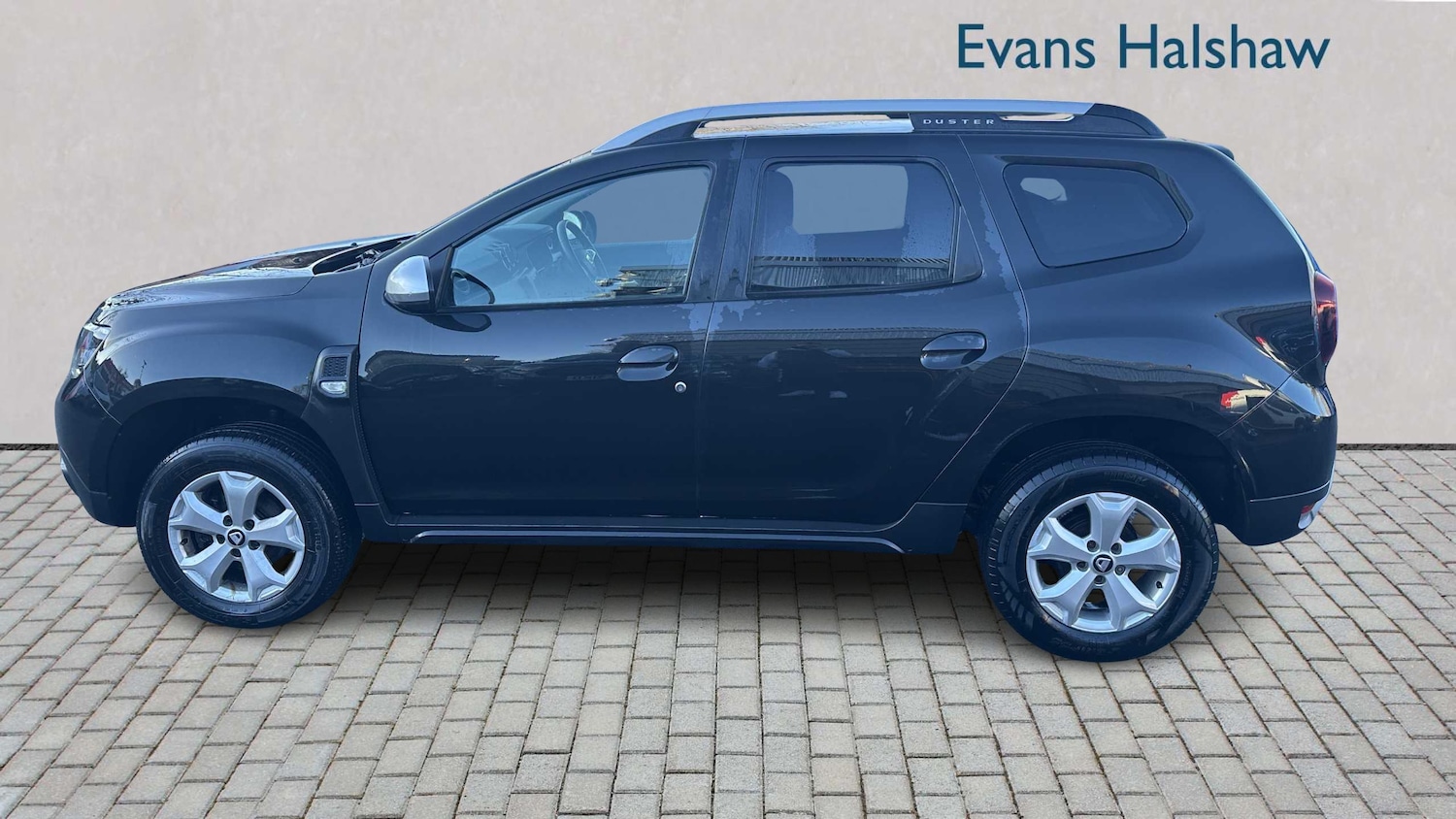 Used Dacia Duster 2019 for sale - 76705223: Photo 4