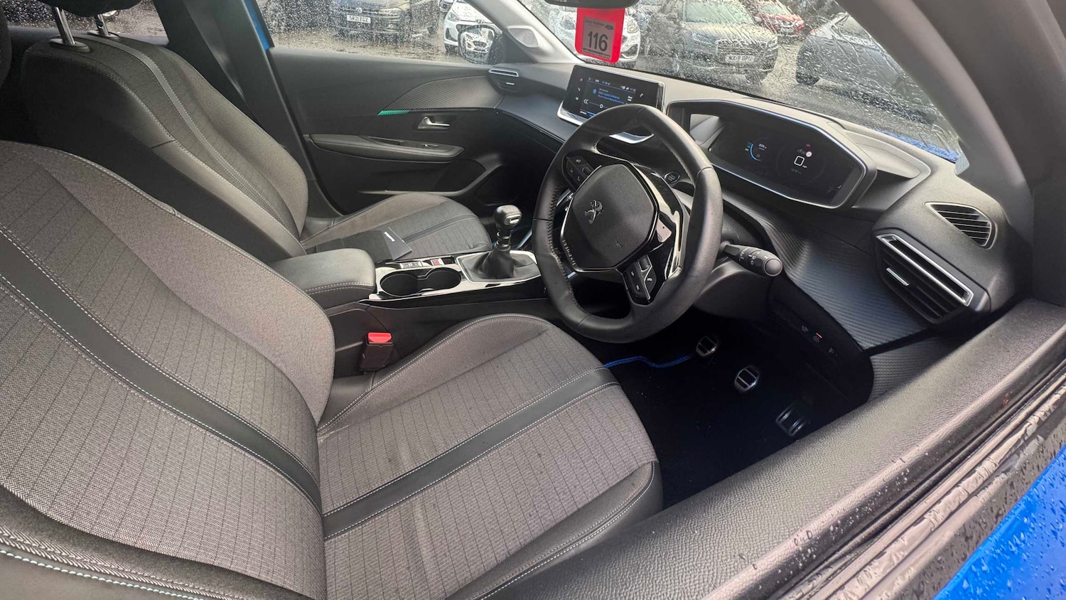 Used Peugeot 208 2023 for sale - 76902435: Photo 6