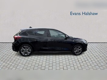 Used Ford Focus 2023 for sale - 78507571: Photo