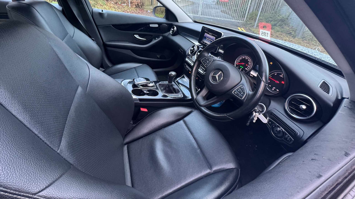 Used Mercedes-Benz C Class 2015 for sale - 76902257: Photo 7