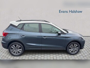 Used SEAT Arona 2023 for sale - 77308520: Photo