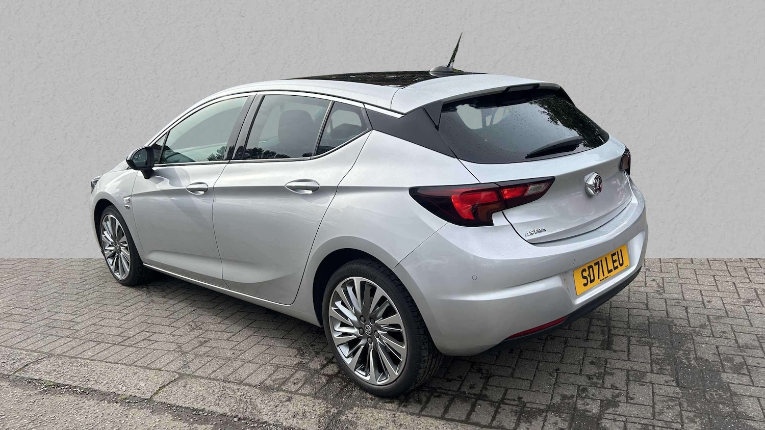 Used Vauxhall Astra 2021 for sale - 76156159: Photo 2