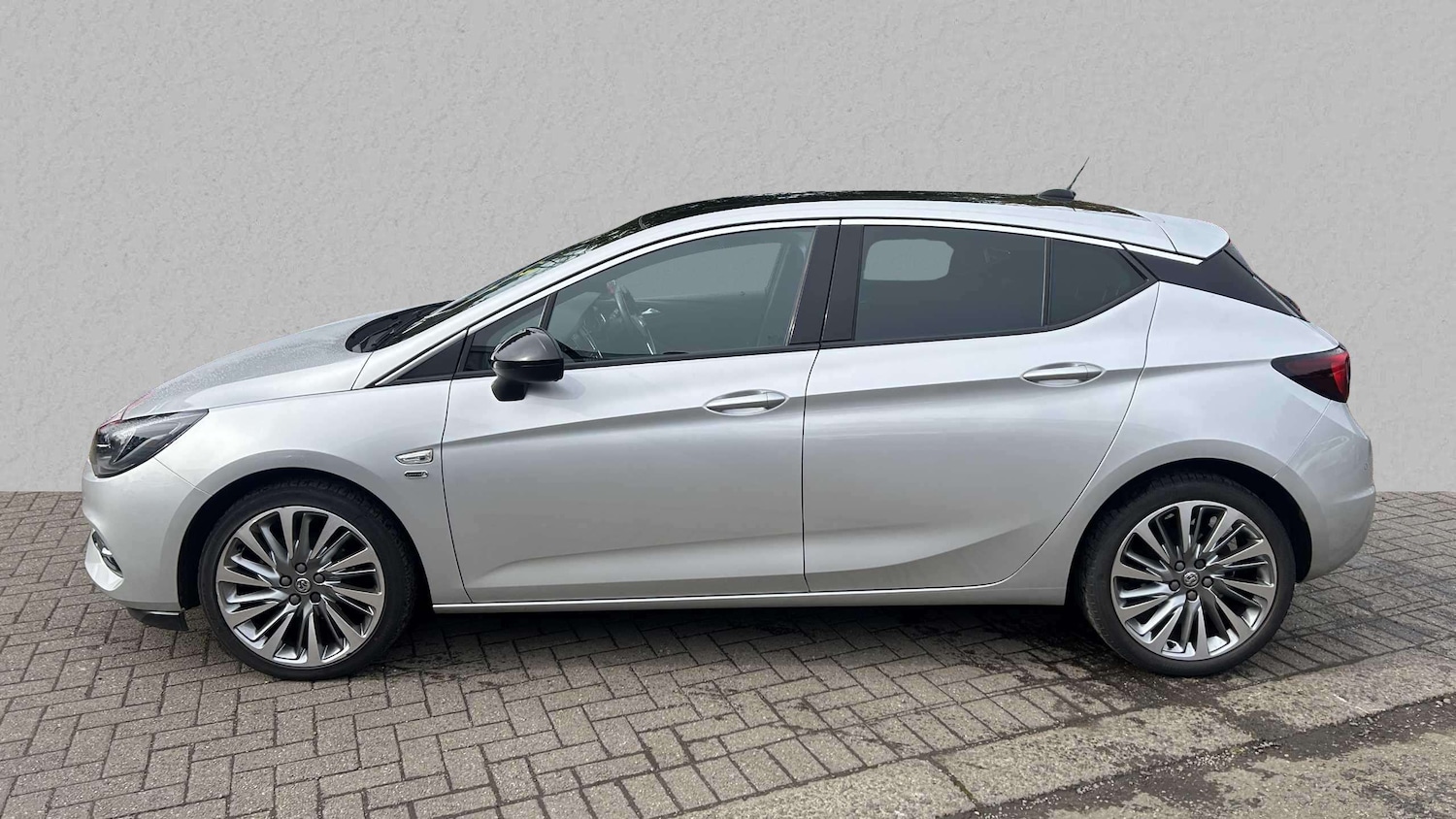 Used Vauxhall Astra 2021 for sale - 76156159: Photo 3
