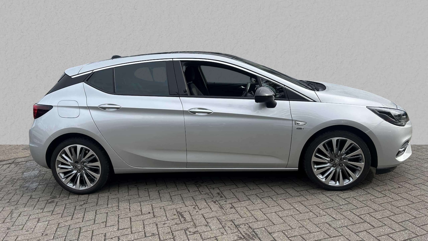Used Vauxhall Astra 2021 for sale - 76156159: Photo 4