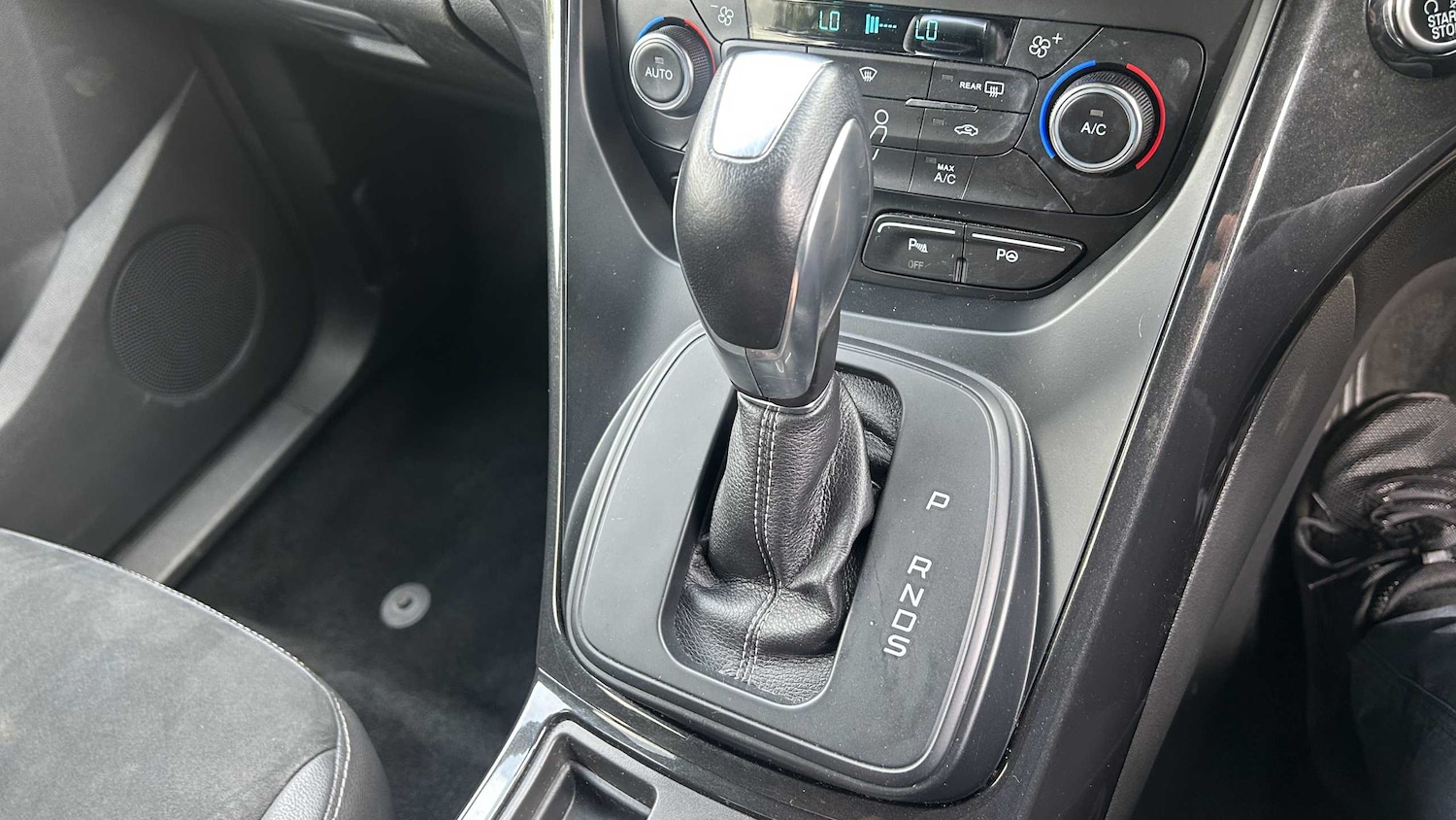 Vehicle 28