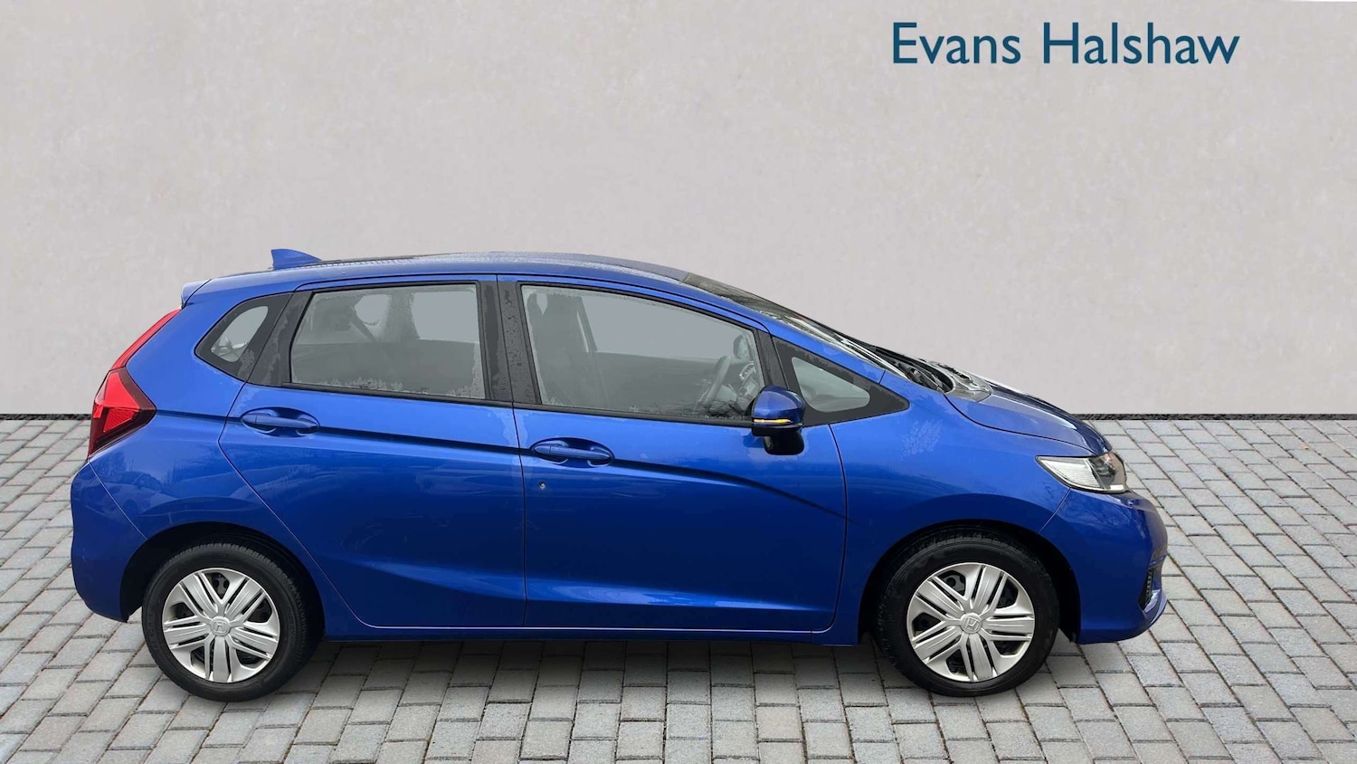 Used Honda Jazz 2019 for sale - 78052412: Photo 2