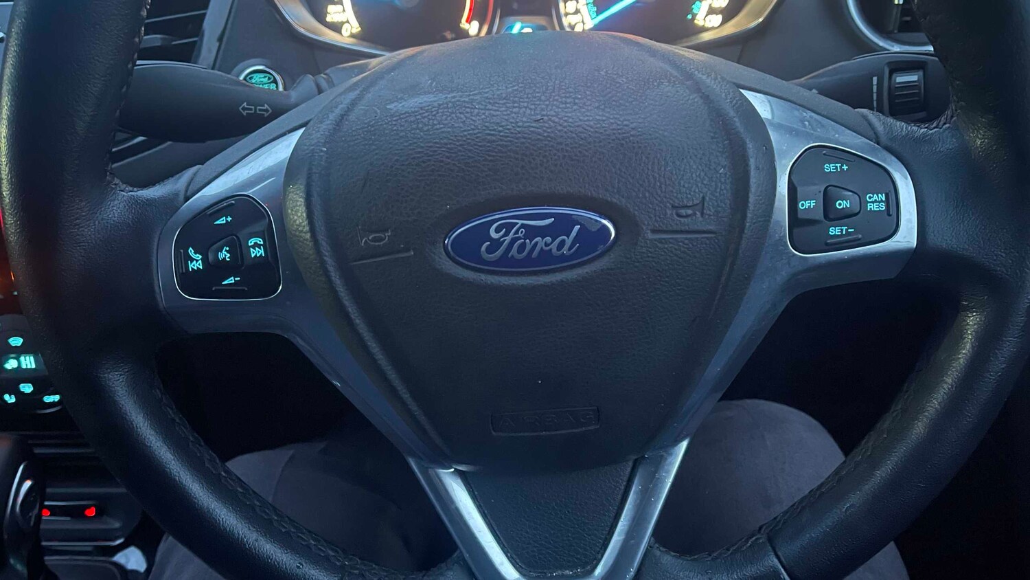 Used Ford Fiesta 2015 for sale - 77044128: Photo 11