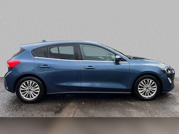 Used Ford Focus 2020 for sale - 76016144: Photo