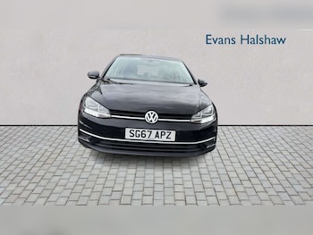 Used Volkswagen Golf 2017 for sale - 78278920: Photo