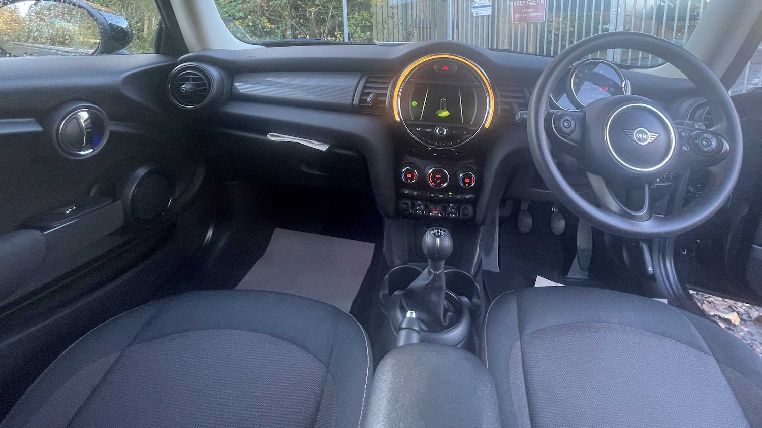 Used MINI Hatch 2019 for sale - 76262368: Photo 16