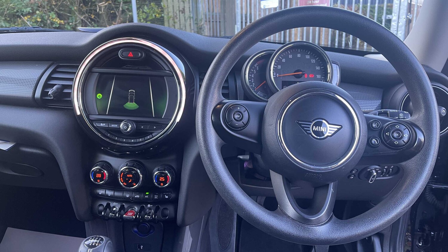 Used MINI Hatch 2019 for sale - 76262368: Photo 17