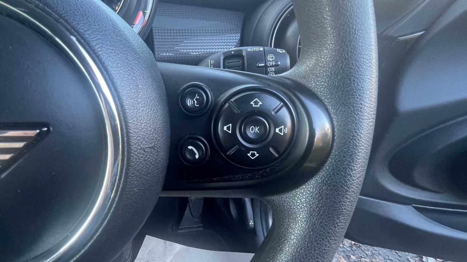 Used MINI Hatch 2019 for sale - 76262368: Photo 21