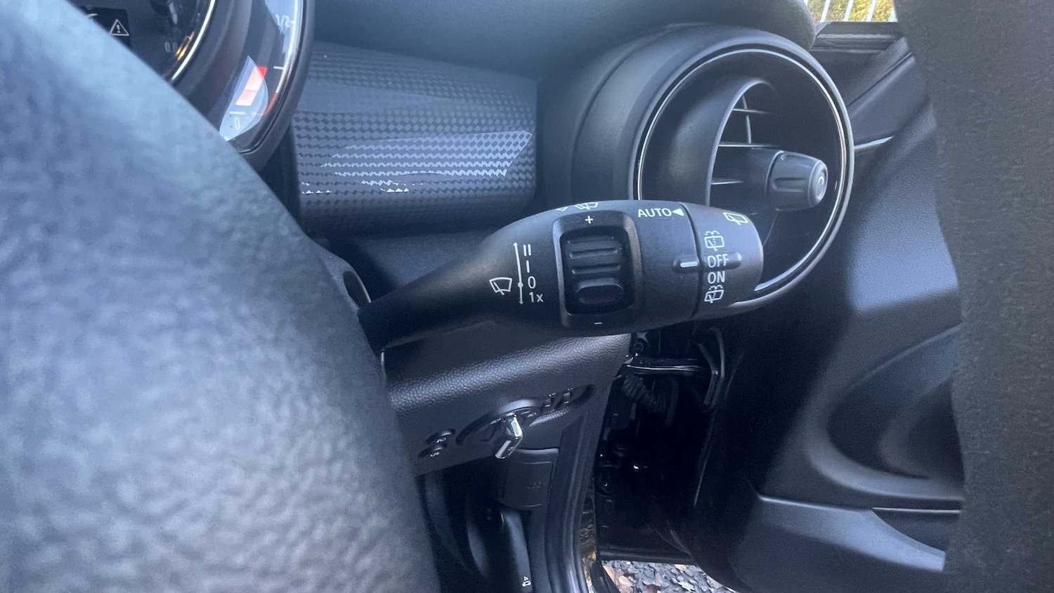 Used MINI Hatch 2019 for sale - 76262368: Photo 24