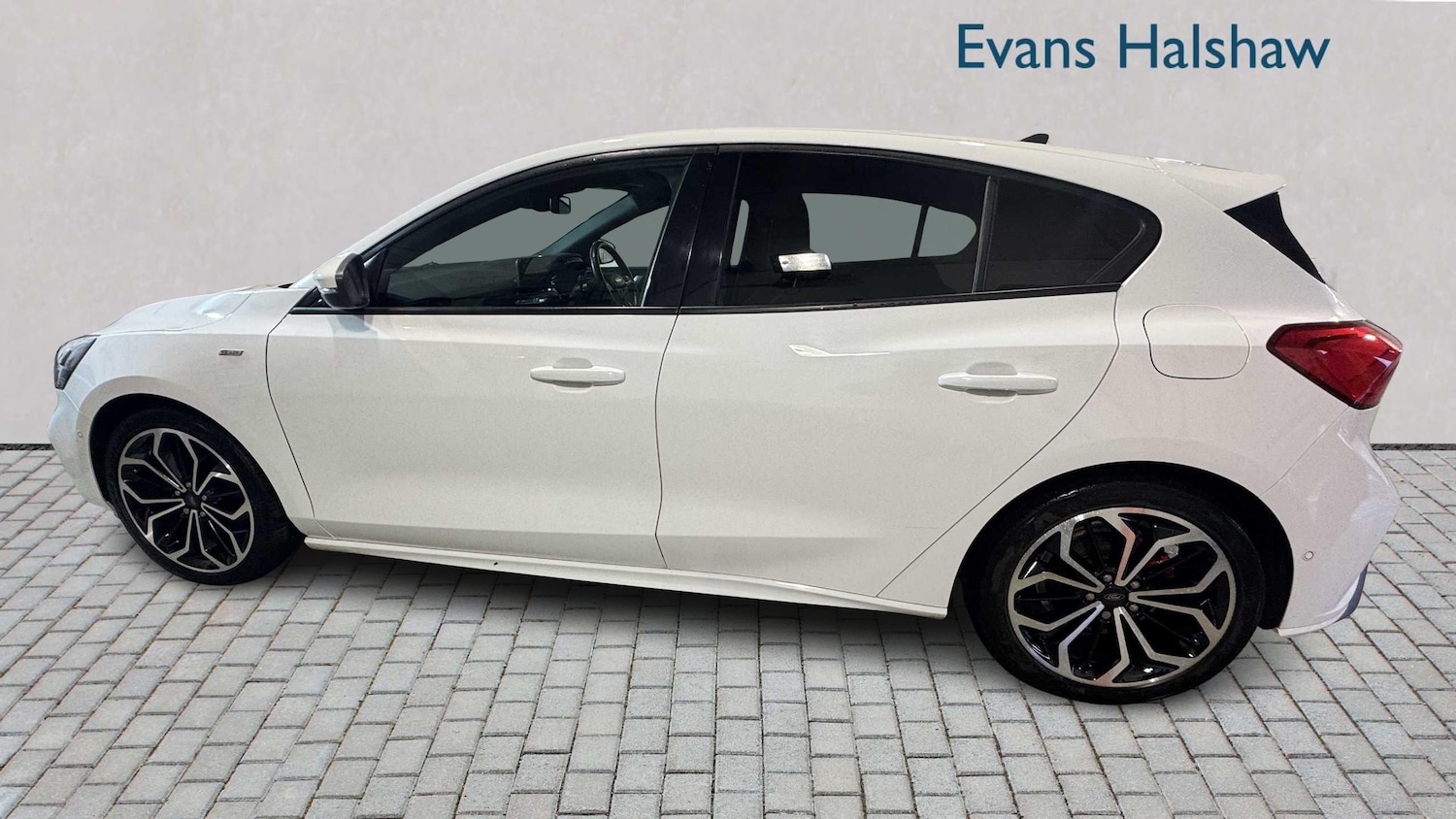 Used Ford Focus 2021 for sale - 77206515: Photo 4