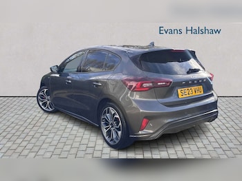 Used Ford Focus 2023 for sale - 77995832: Photo