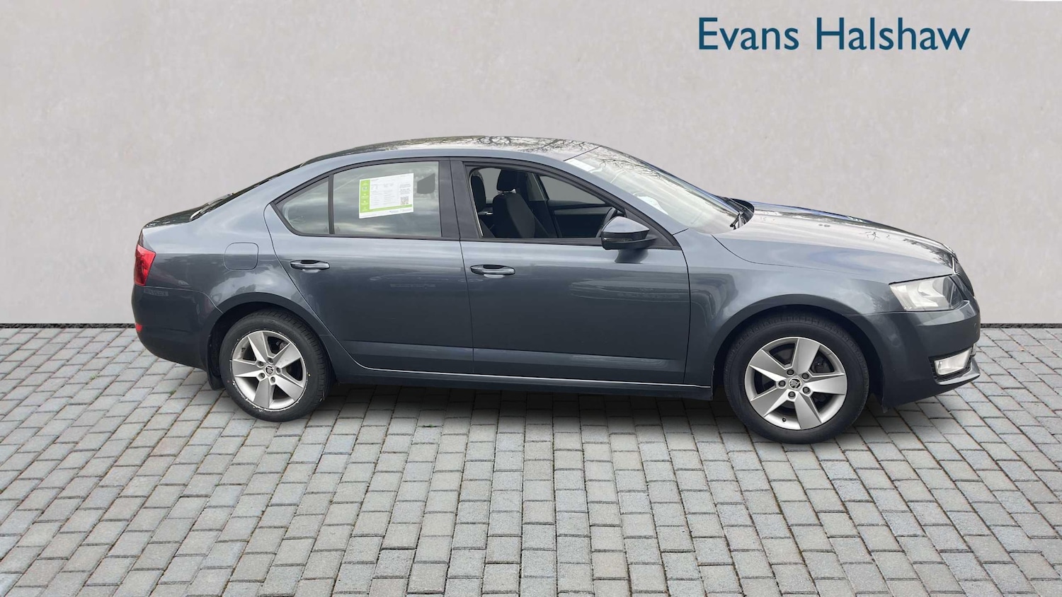 Used Skoda Octavia 2014 for sale - 77443640: Photo 2