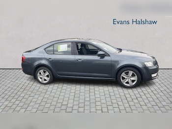 Used Skoda Octavia 2014 for sale - 77443640: Photo