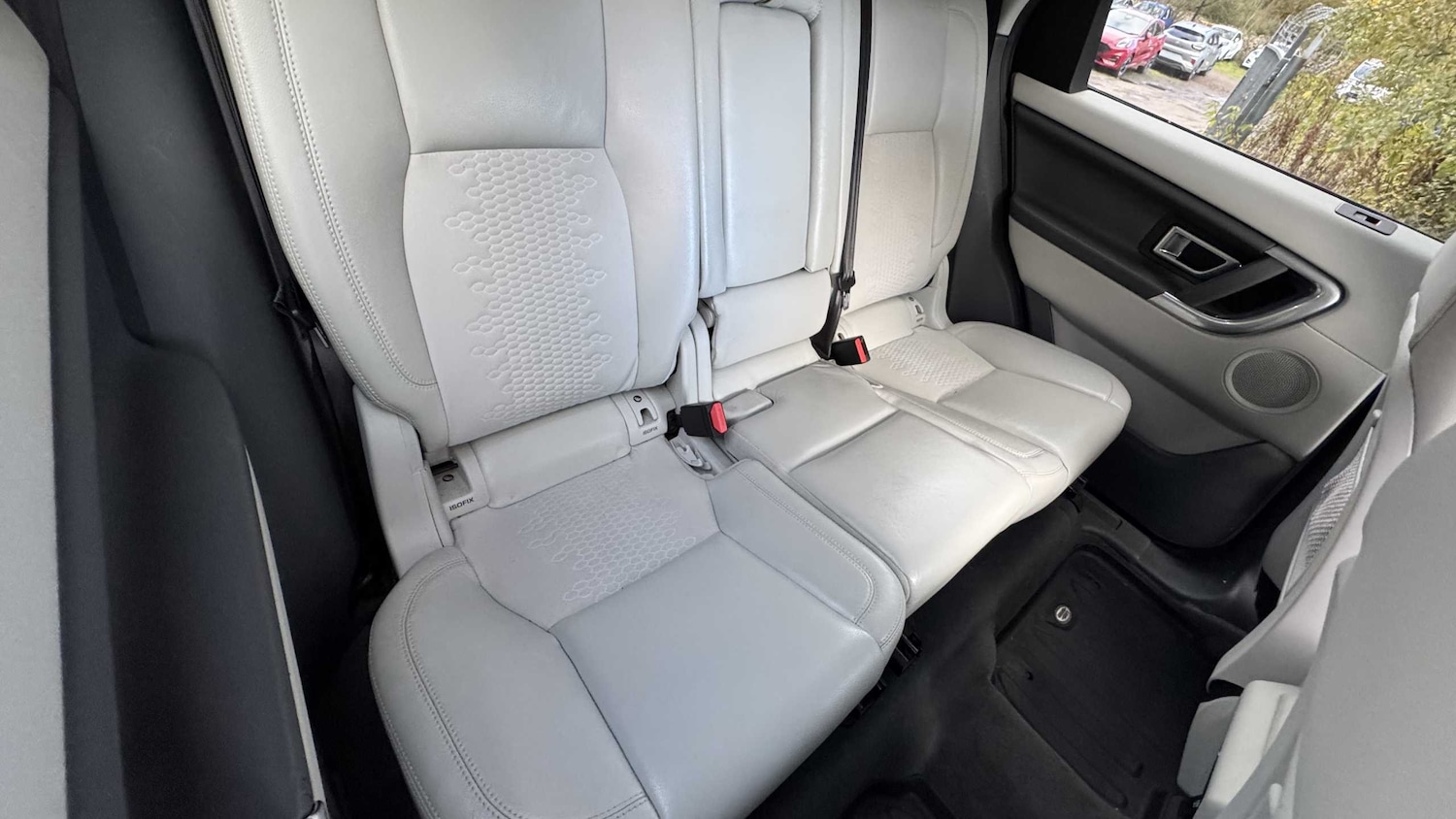 Used Land Rover Discovery Sport 2017 for sale - 76351695: Photo 7