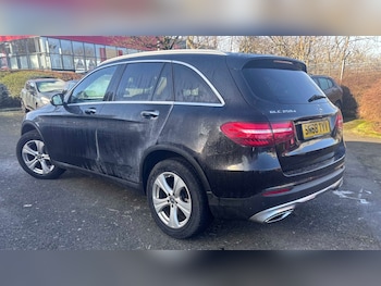 Used Mercedes-Benz GLC 2019 for sale - 77979547: Photo