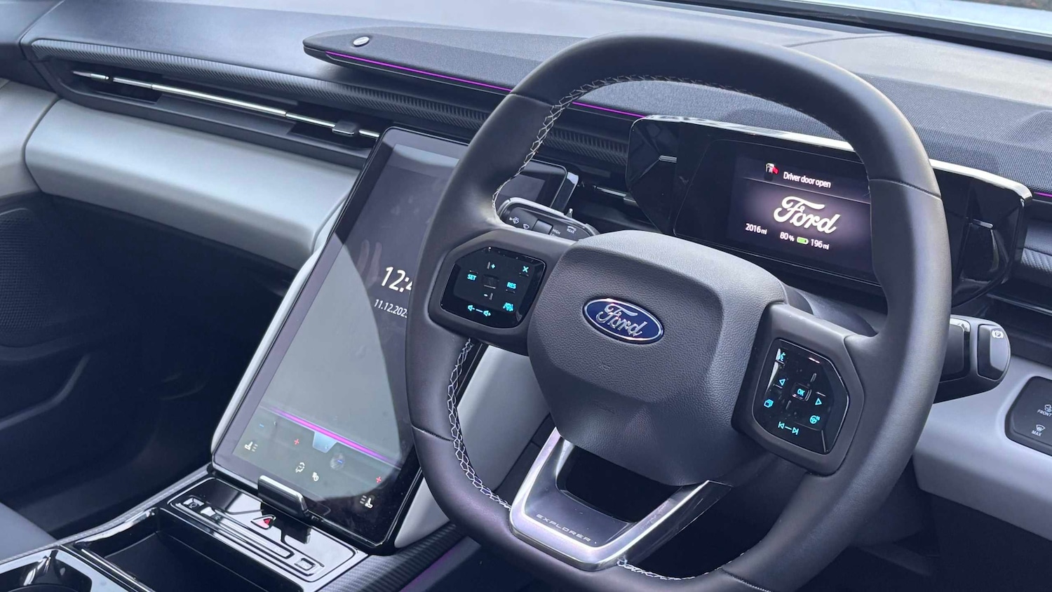 Used Ford Explorer 2025 for sale - 76967944: Photo 12