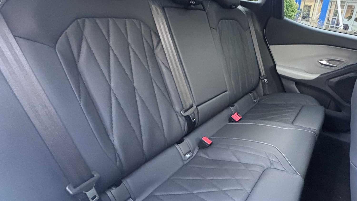 Used Ford Explorer 2025 for sale - 76967944: Photo 13