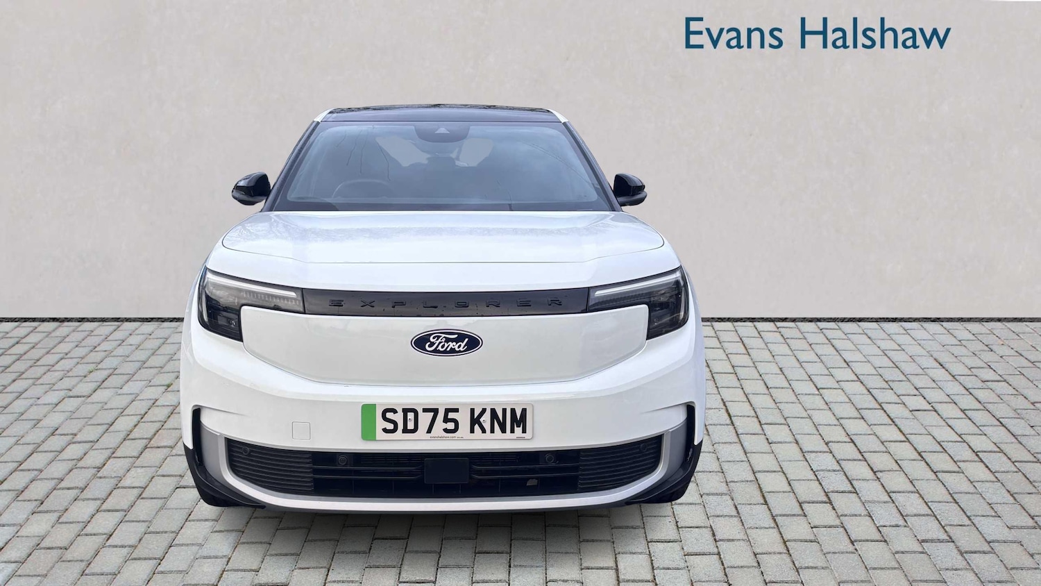 Used Ford Explorer 2025 for sale - 76967944: Photo 3