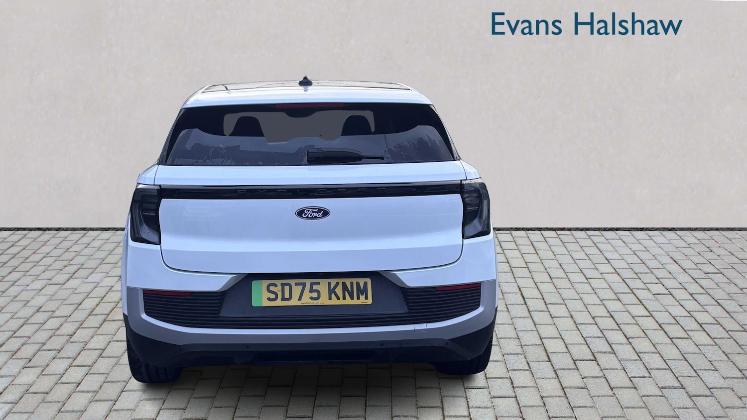 Used Ford Explorer 2025 for sale - 76967944: Photo 4