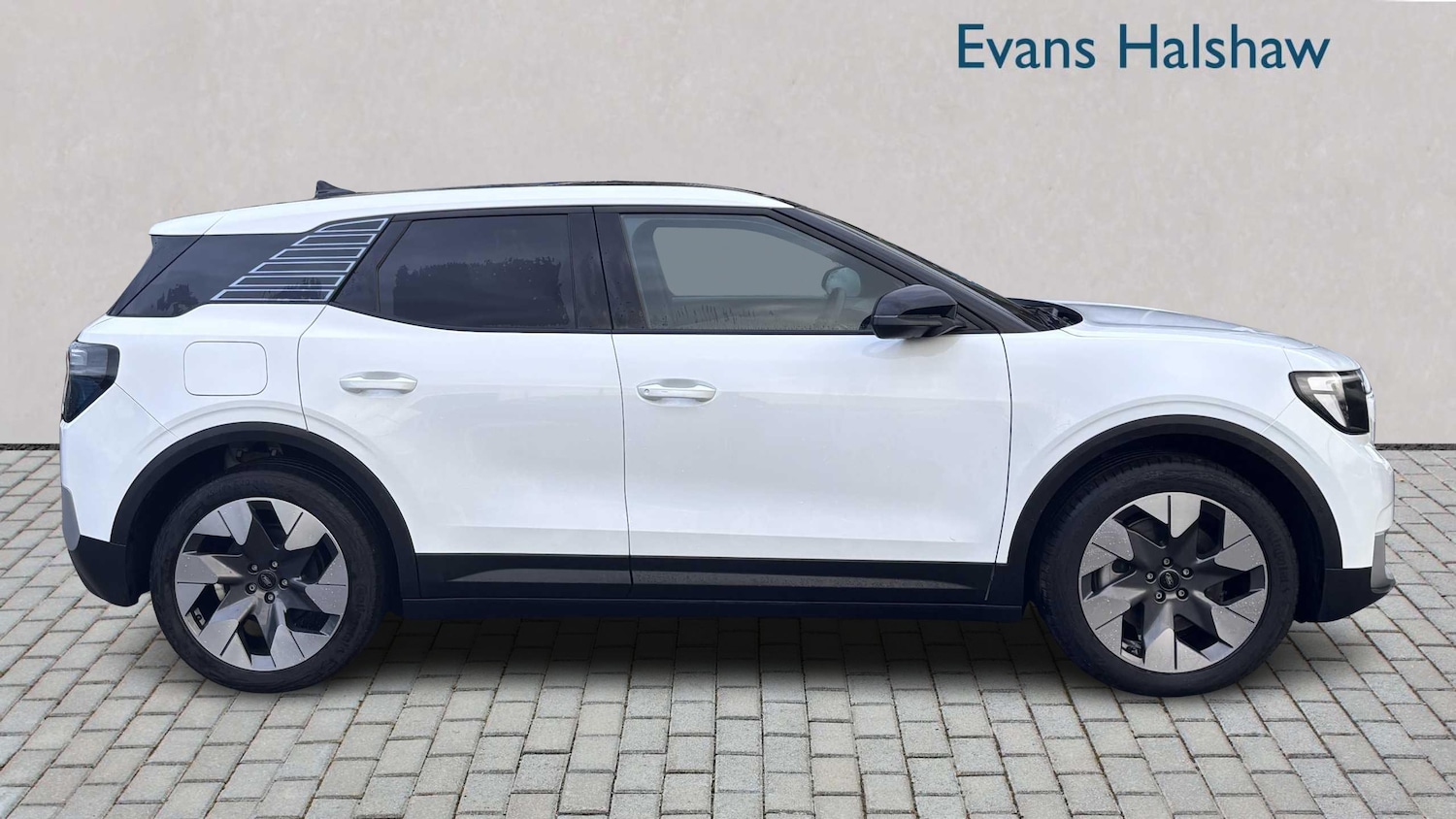 Used Ford Explorer 2025 for sale - 76967944: Photo 5