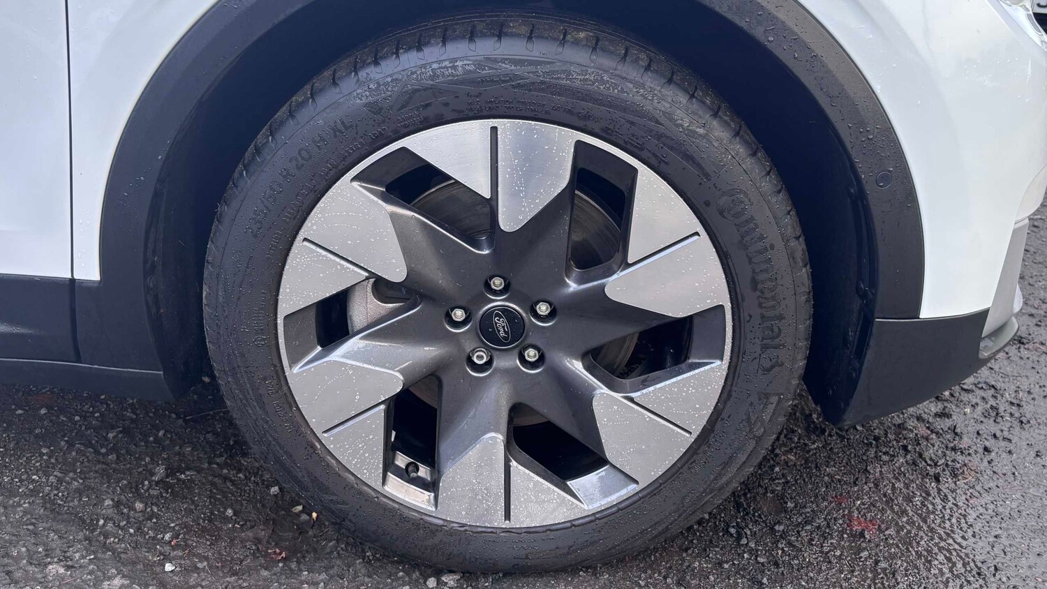 Used Ford Explorer 2025 for sale - 76967944: Photo 7