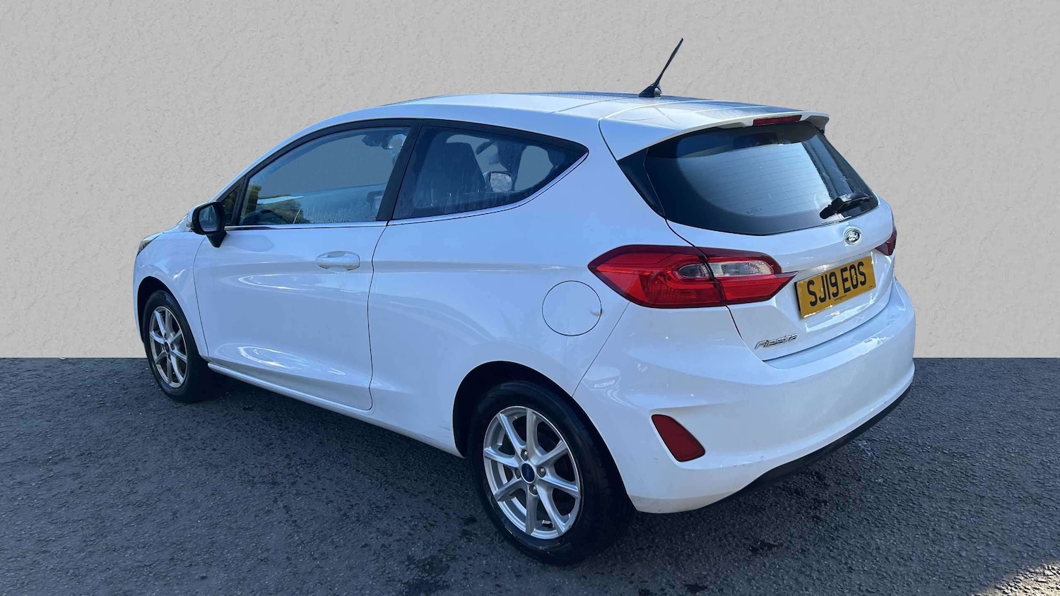 Used Ford Fiesta 2019 for sale - 76075368: Photo 2