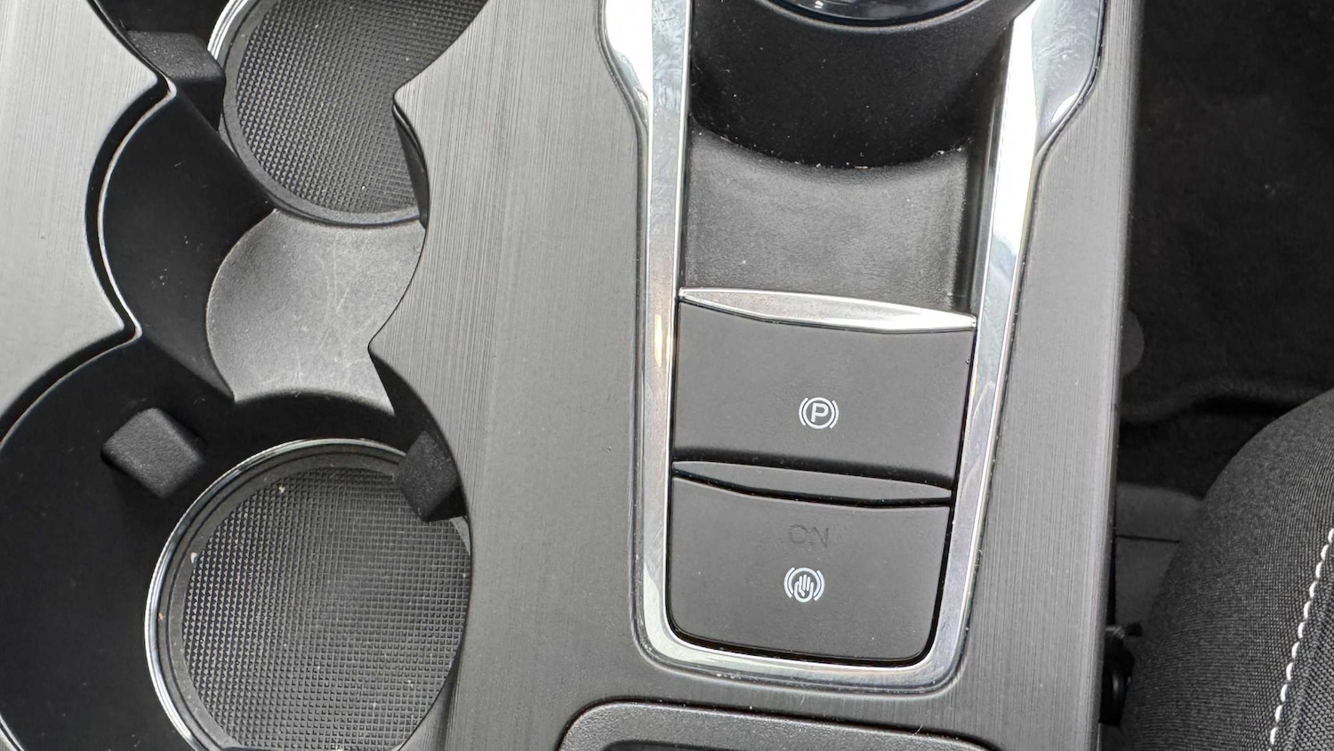 Used Ford Kuga 2024 for sale - 76487977: Photo 32