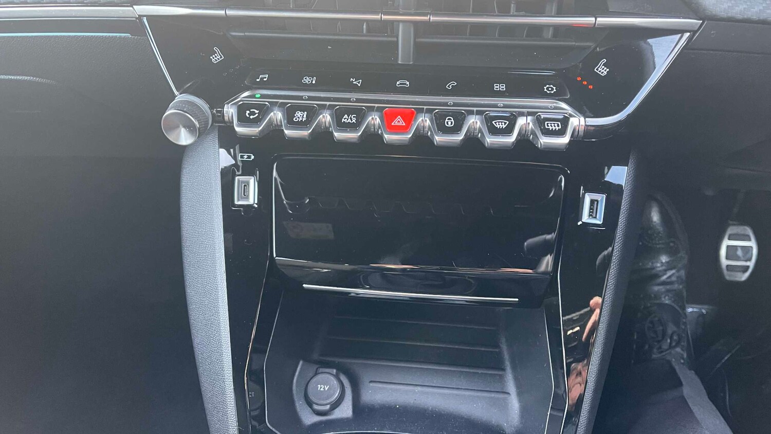 Used Peugeot 2008 2022 for sale - 77842400: Photo 18