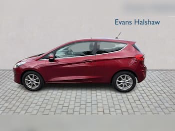 Used Ford Fiesta 2018 for sale - 79648666: Photo
