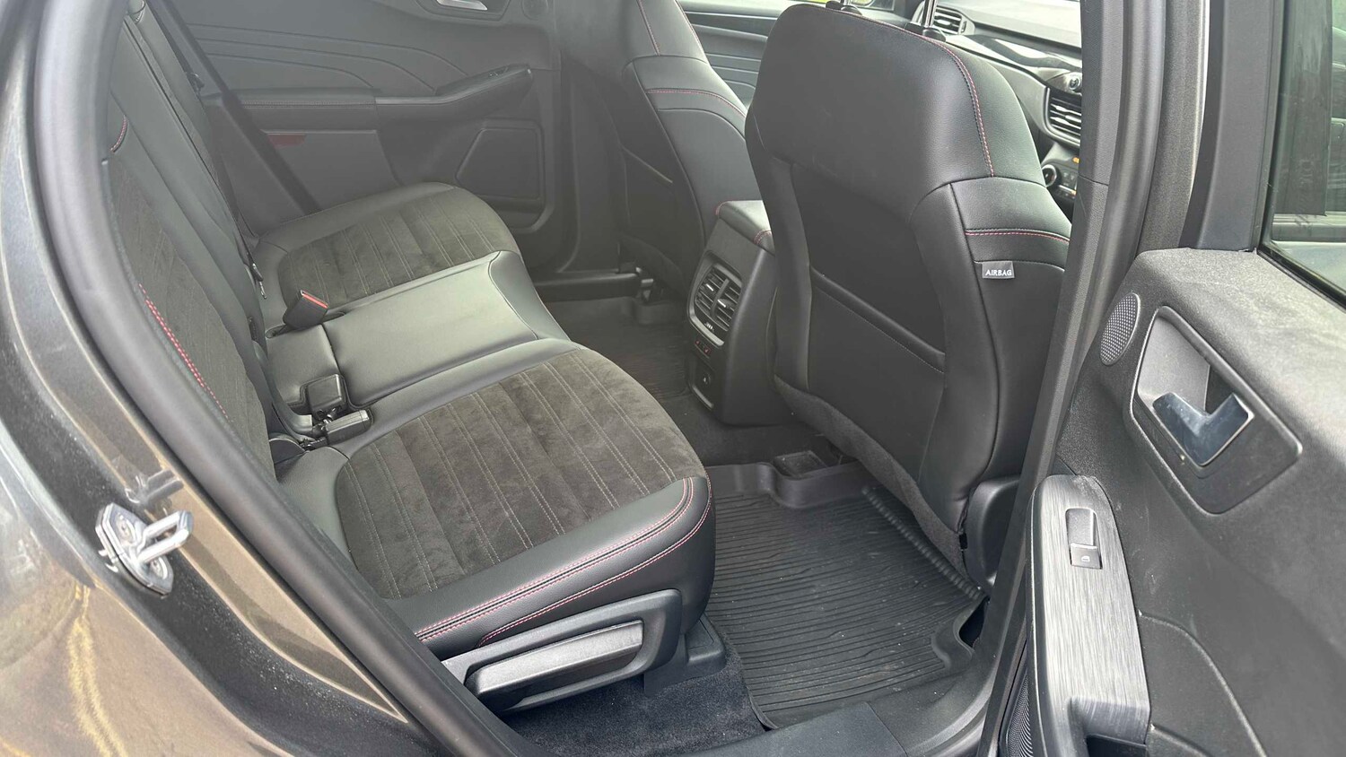 Used Ford Kuga 2023 for sale - 78089998: Photo 8