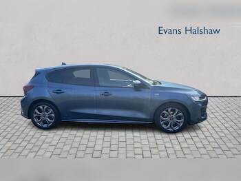 Used Ford Focus 2023 for sale - 77972568: Photo