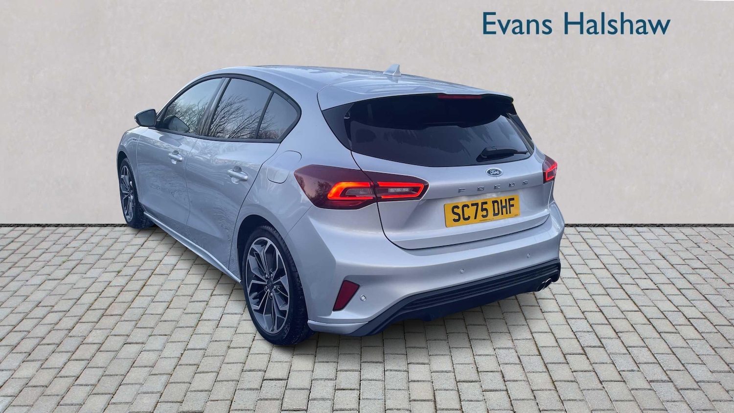 Used Ford Focus 2025 for sale - 77942909: Photo 4