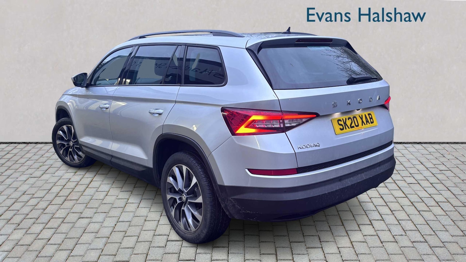 Used Skoda Kodiaq 2020 for sale - 77308401: Photo 2