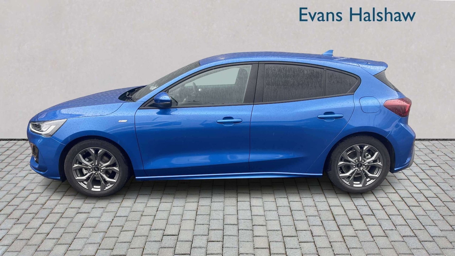 Used Ford Focus 2025 for sale - 77996132: Photo 2